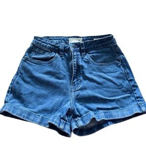 PacSun High Rise Mom Shorts — Medium Wash Denim | Size 26